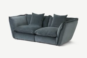 Fernsby 2-Sitzer Sofa, Chenille in Atlantikblau - MADE.com