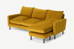 Russo Ecksofa, recycelter Samt in Senfgelb - MADE.com